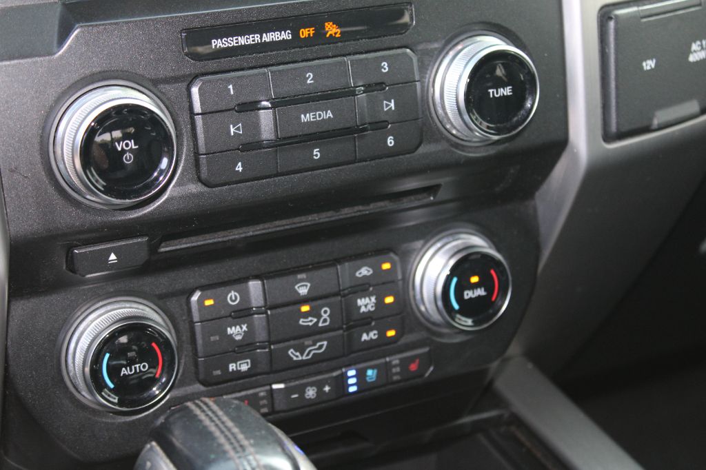 2018 Ford F-150 - $27,899