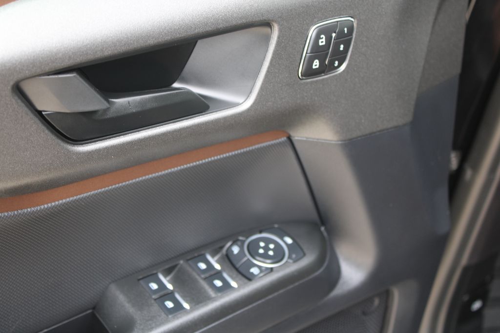 2026 Ford Bronco - $34,999