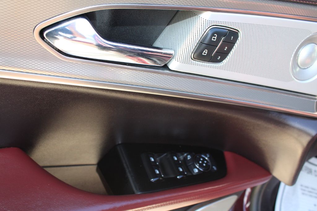 2019 Lincoln Nautilus - $23,259