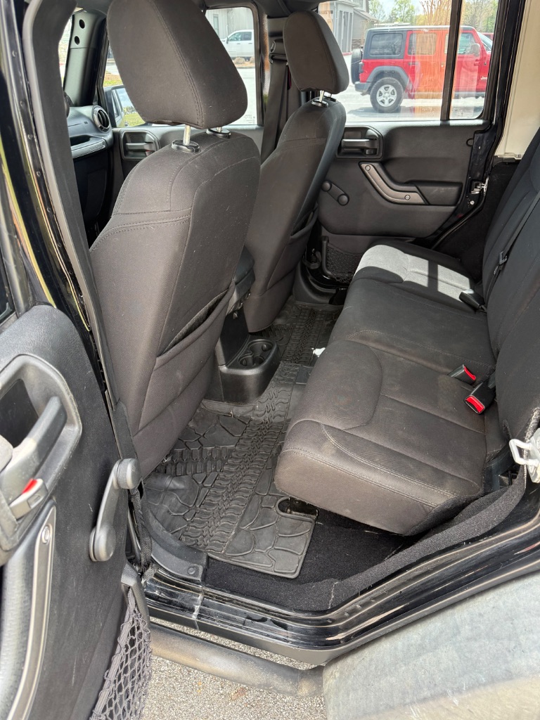 2014 Jeep Wrangler - $11,000