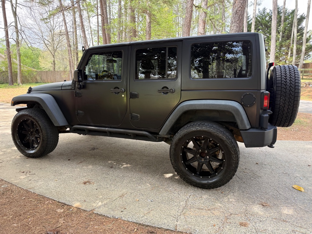 2014 Jeep Wrangler - $11,000
