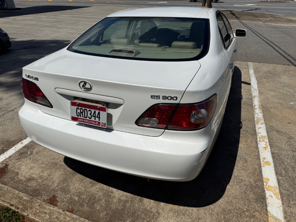 2003 Lexus ES - $4,000