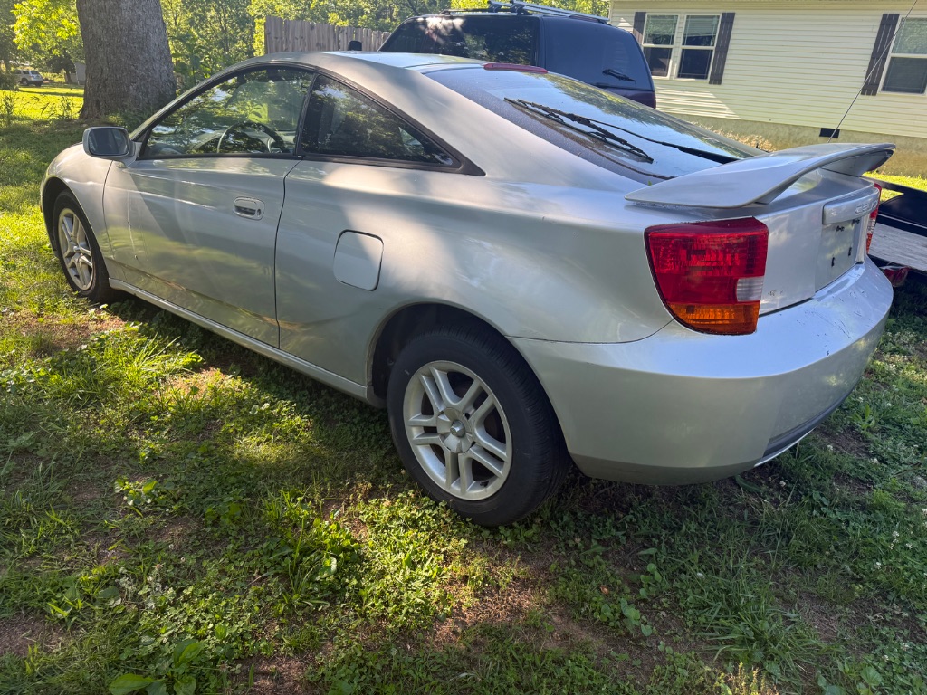 2000 Toyota Celica - $2,100