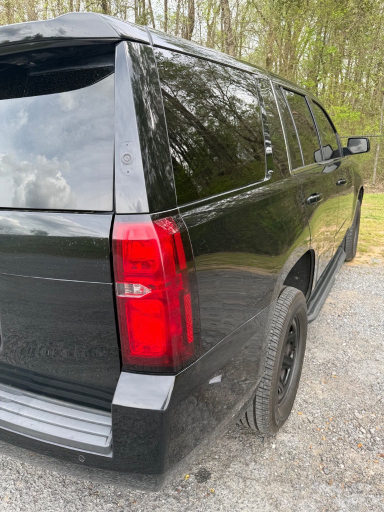 2019 Chevrolet Tahoe - $13,400