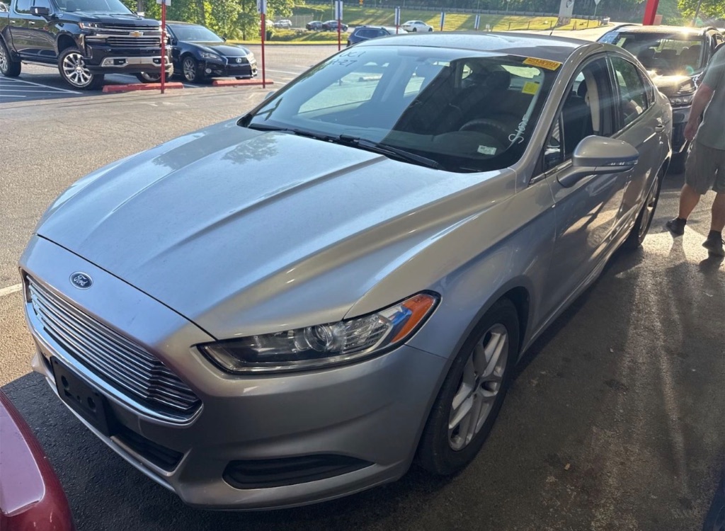 2014 Ford Fusion - $5,000