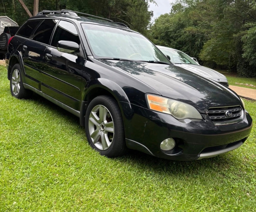 2005 Subaru Outback - $2,995
