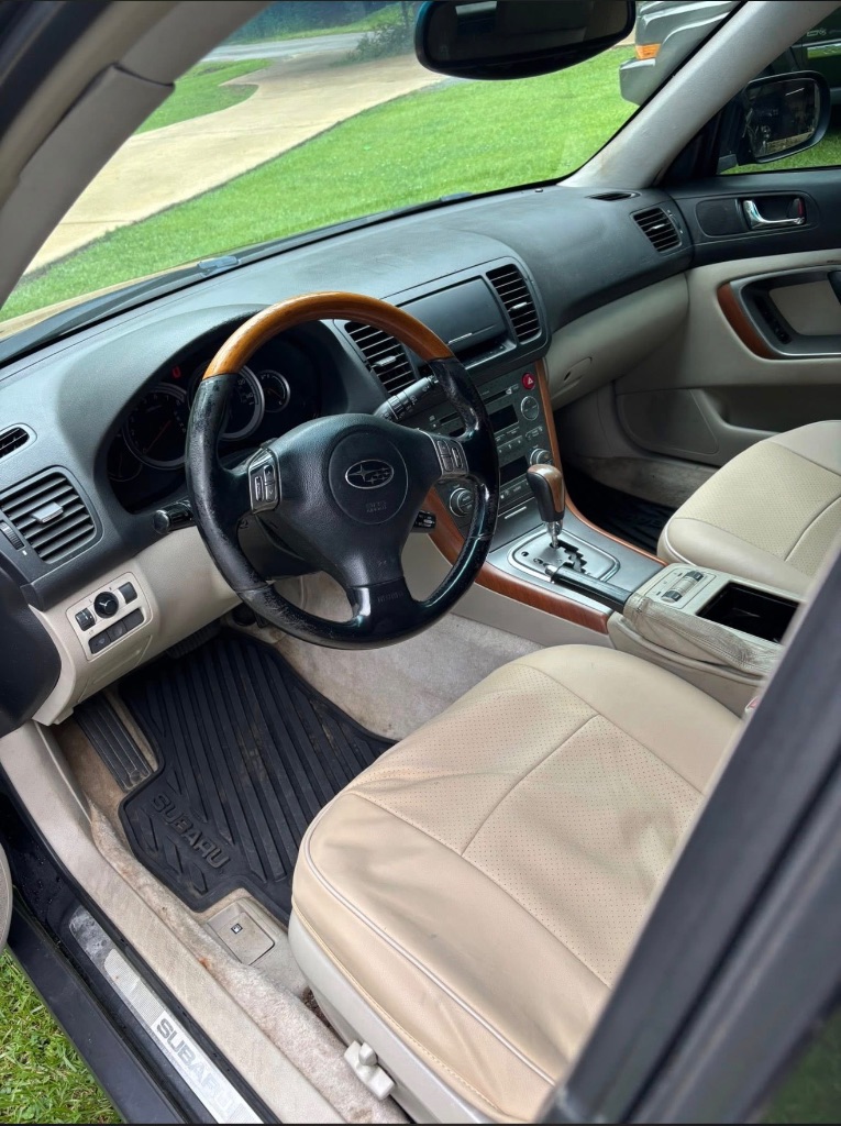 2005 Subaru Outback - $2,995