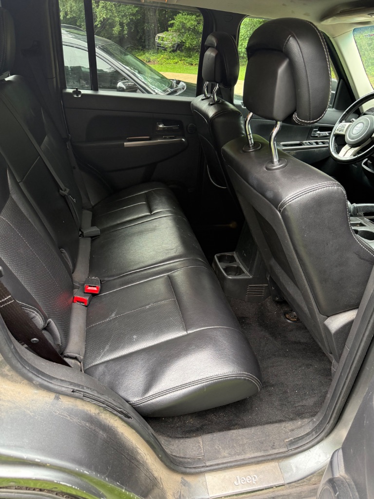 2012 Jeep Liberty - $2,995