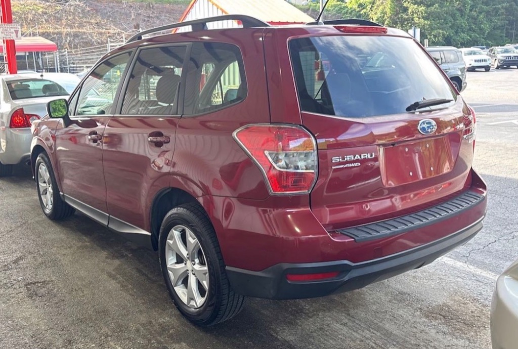 2015 Subaru Forester - $8,975