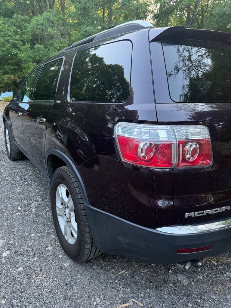 2009 GMC Acadia - $4,000