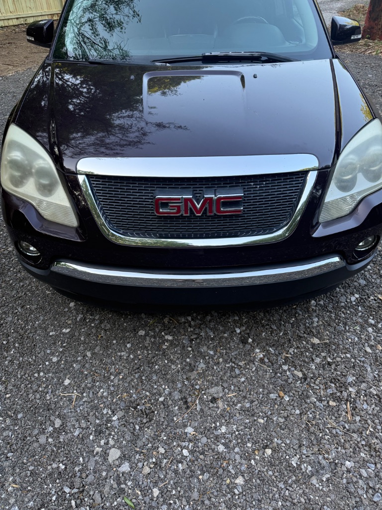2009 GMC Acadia - $4,000