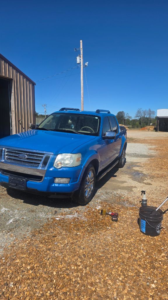 2008 Ford Explorer - $11,500