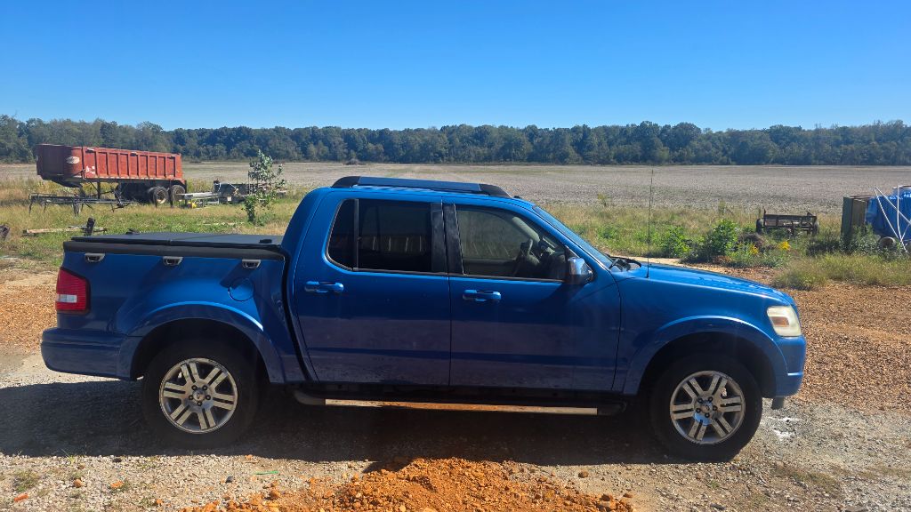 2008 Ford Explorer - $11,500