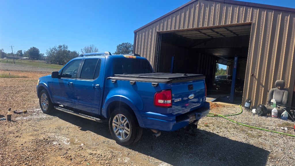 2008 Ford Explorer - $11,500