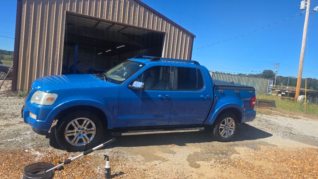 2008 Ford Explorer - $11,500