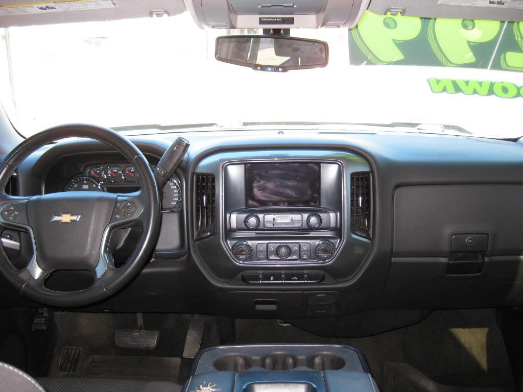 2017 Chevrolet Silverado 1500 - $17,500
