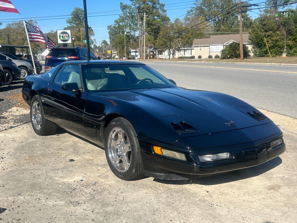 1996 Chevrolet Corvette - $8,900