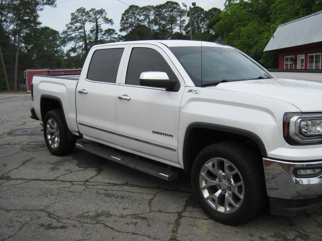 2018 GMC Sierra 1500 - $24,900