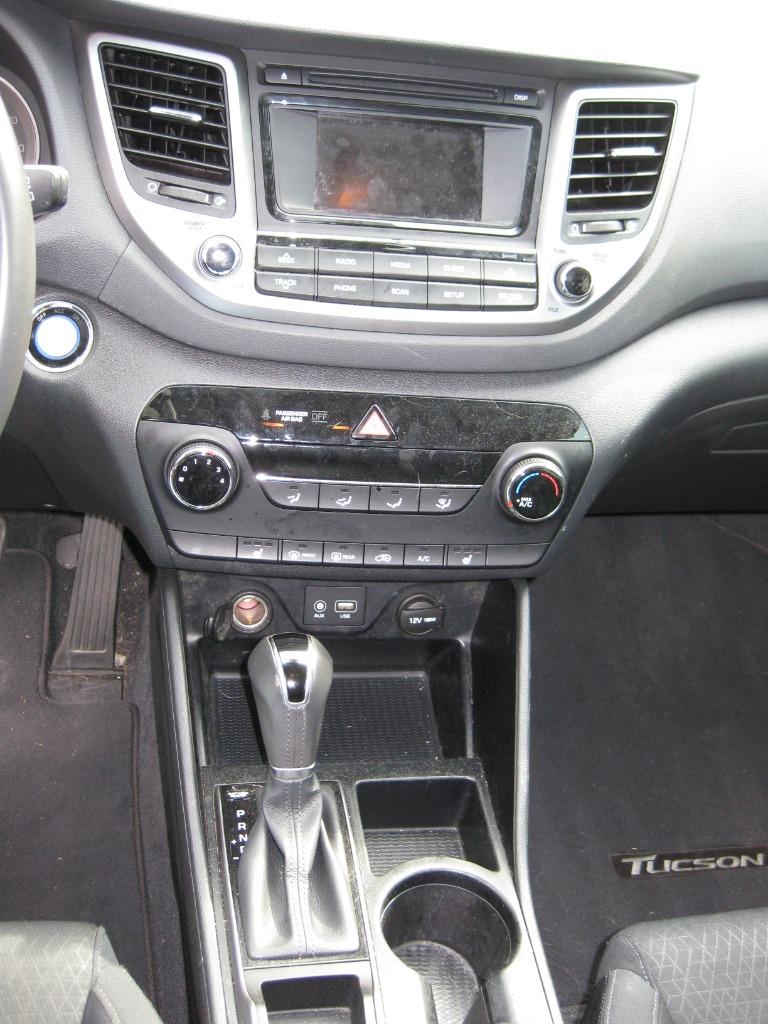 2016 Hyundai Tucson - $11,200
