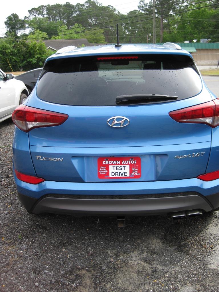 2016 Hyundai Tucson - $11,200