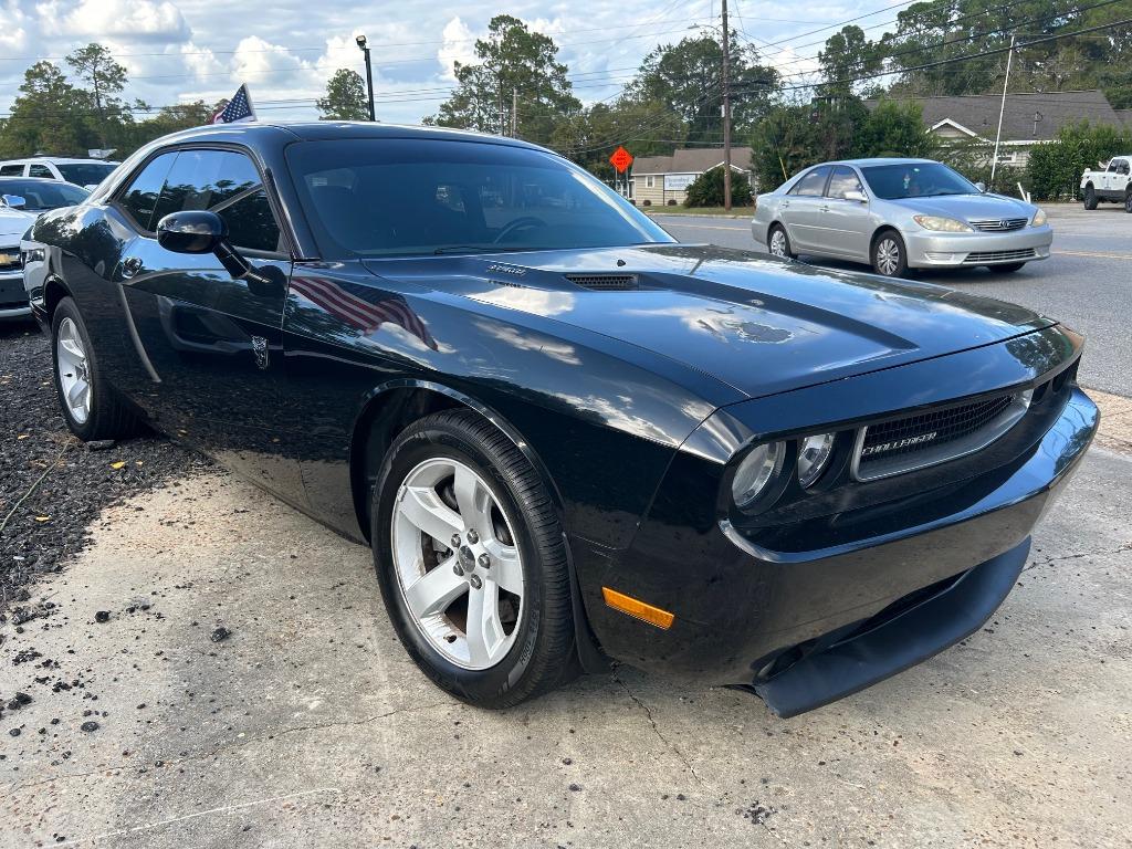 2014 Dodge Challenger - $12,500