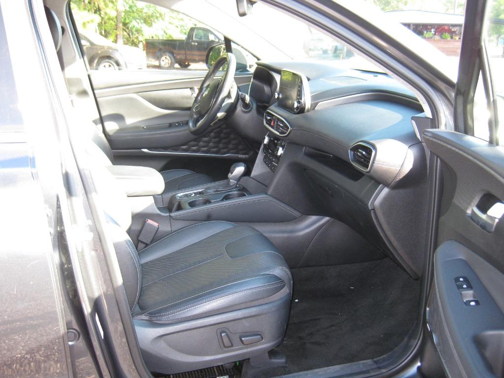 2019 Hyundai Santa Fe - $19,900