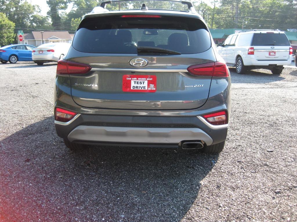 2019 Hyundai Santa Fe - $19,900