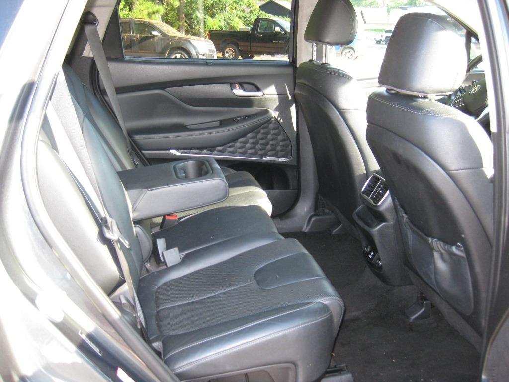 2019 Hyundai Santa Fe - $19,900