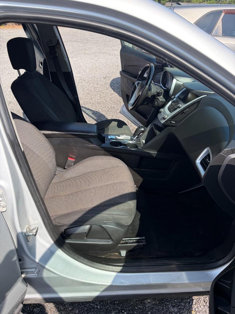 2016 Chevrolet Equinox - $9,500