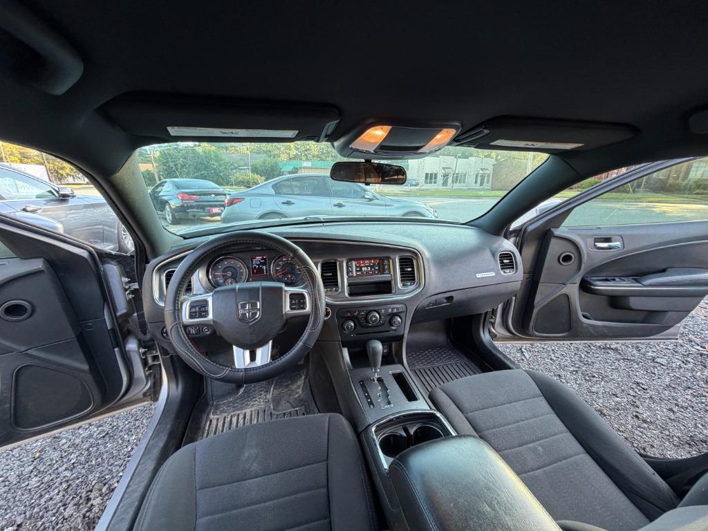 2014 Dodge Charger - $9,500