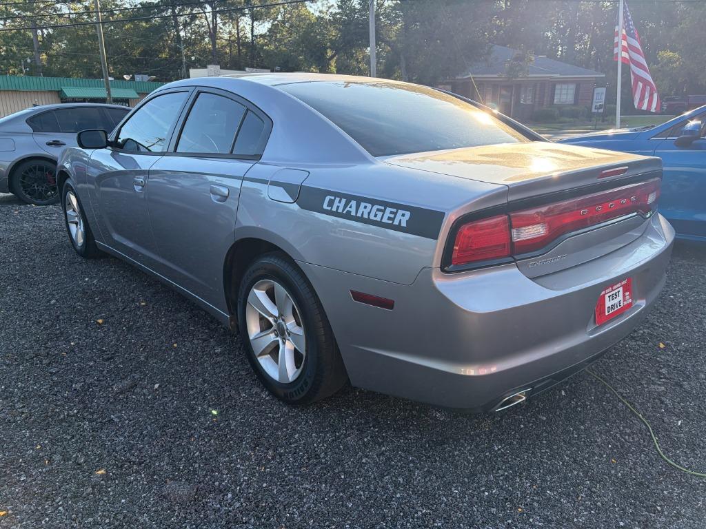 2014 Dodge Charger - $9,500