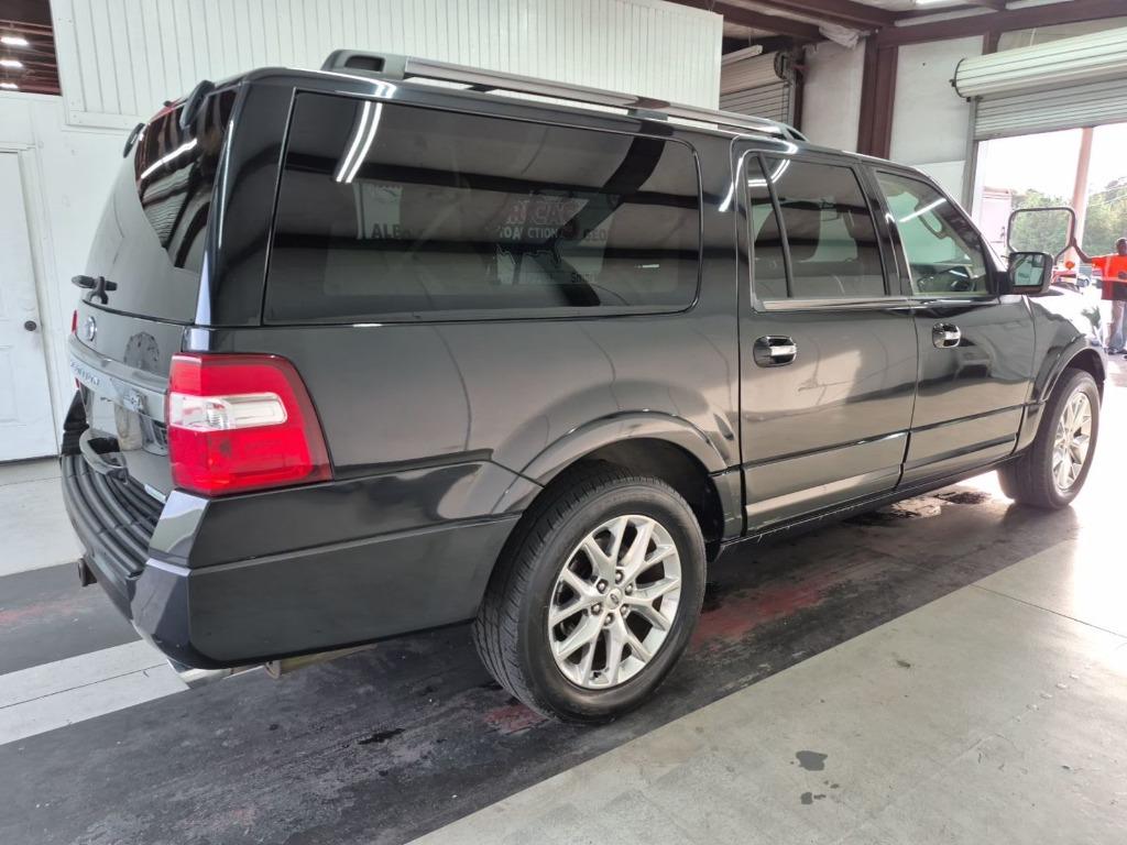 2015 Ford Expedition - $17,900