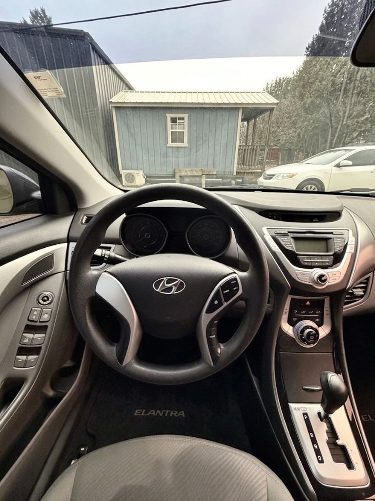 2013 Hyundai Elantra - $6,750