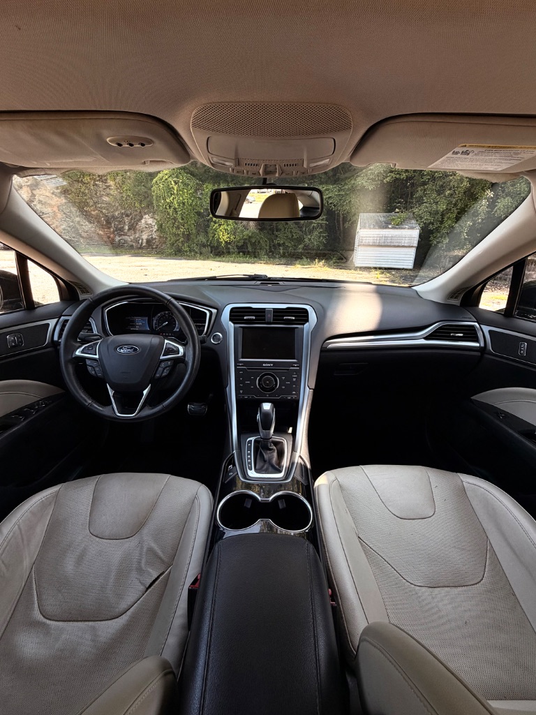 2015 Ford Fusion - $5,975