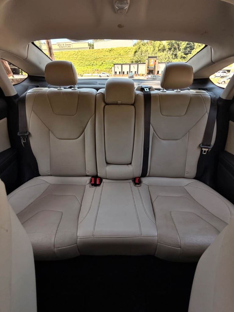 2015 Ford Fusion - $5,975