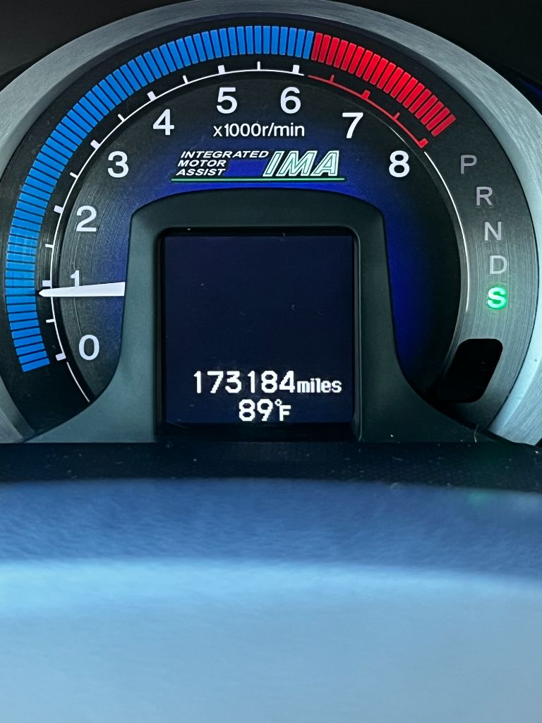 2010 Honda Insight - $2,500