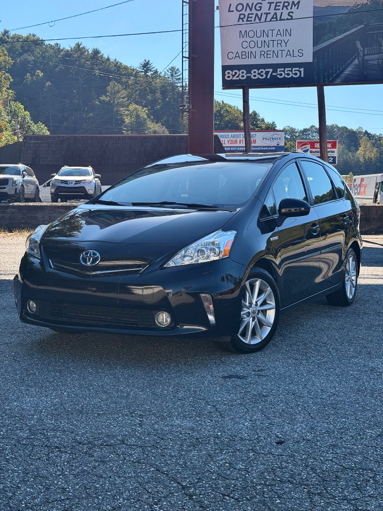 2014 Toyota Prius - $7,500