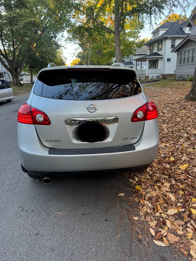 2011 Nissan Rogue - $3,000