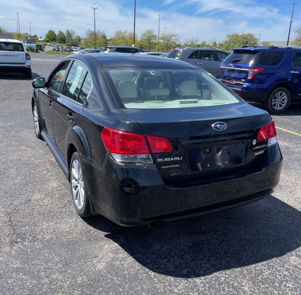2010 Subaru Legacy - $2,500
