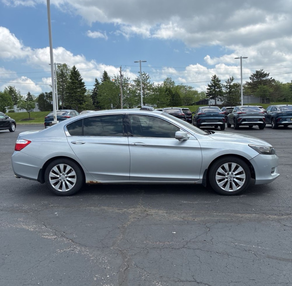 2013 Honda Accord - $3,500
