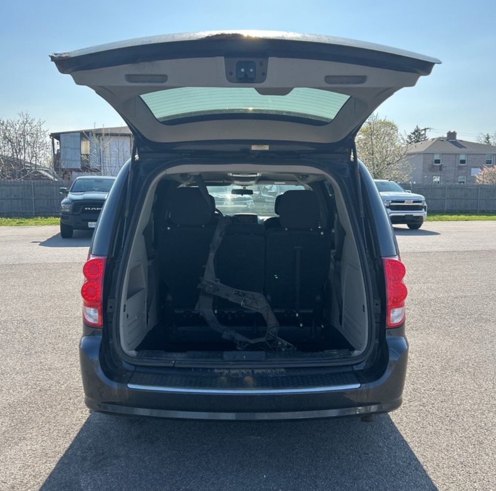 2012 Dodge Grand Caravan - $2,000