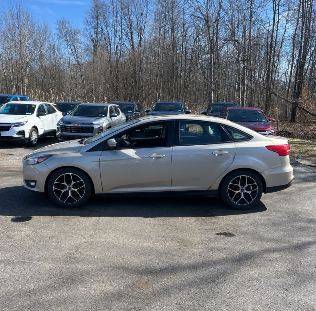 2017 Ford Focus - $3,500