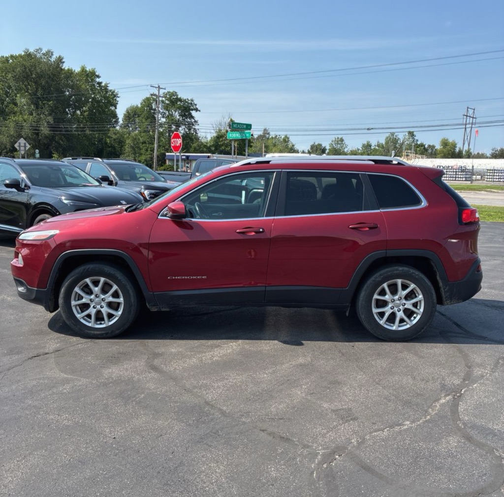 2016 Jeep Cherokee - $600