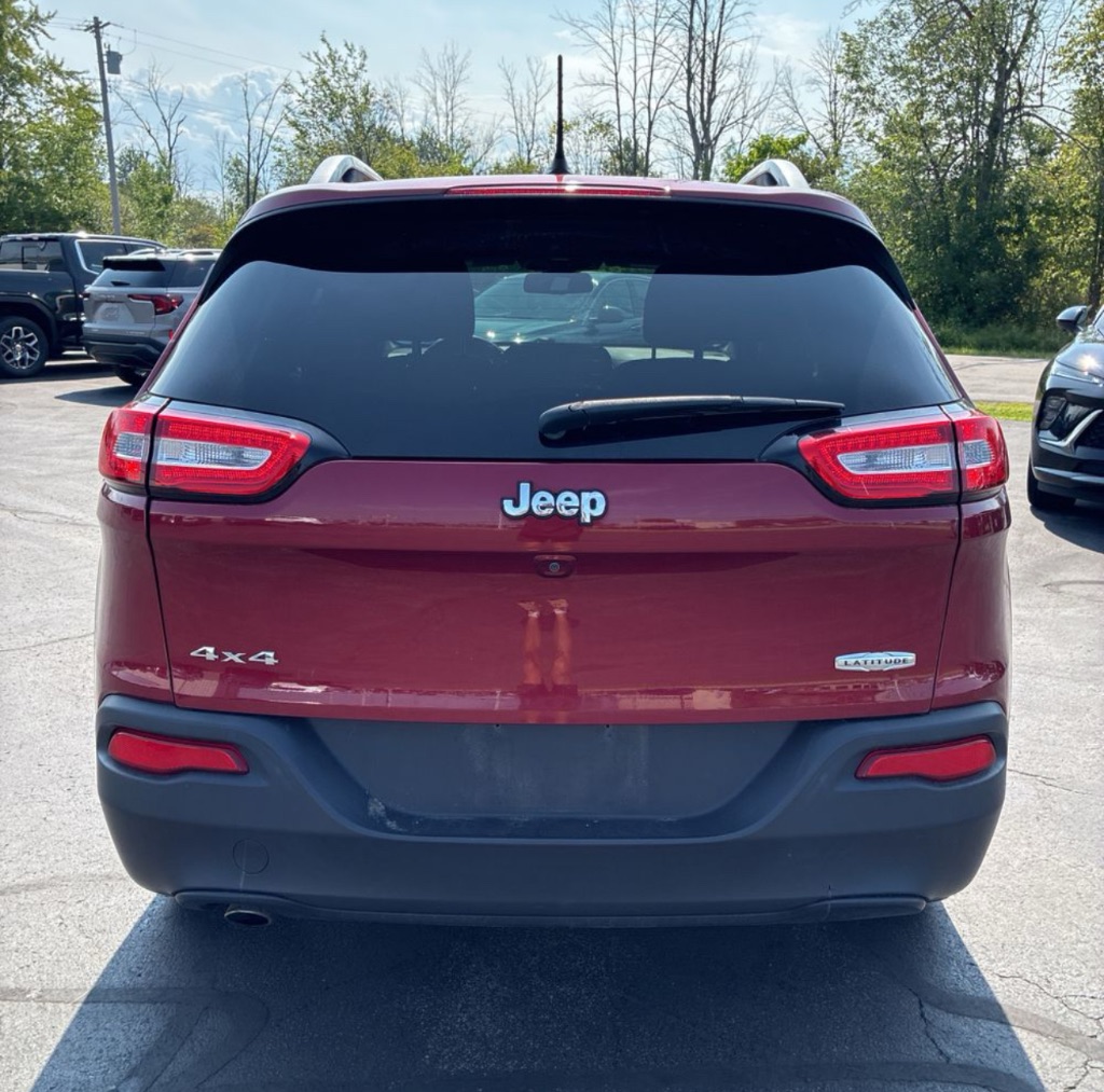 2016 Jeep Cherokee - $600