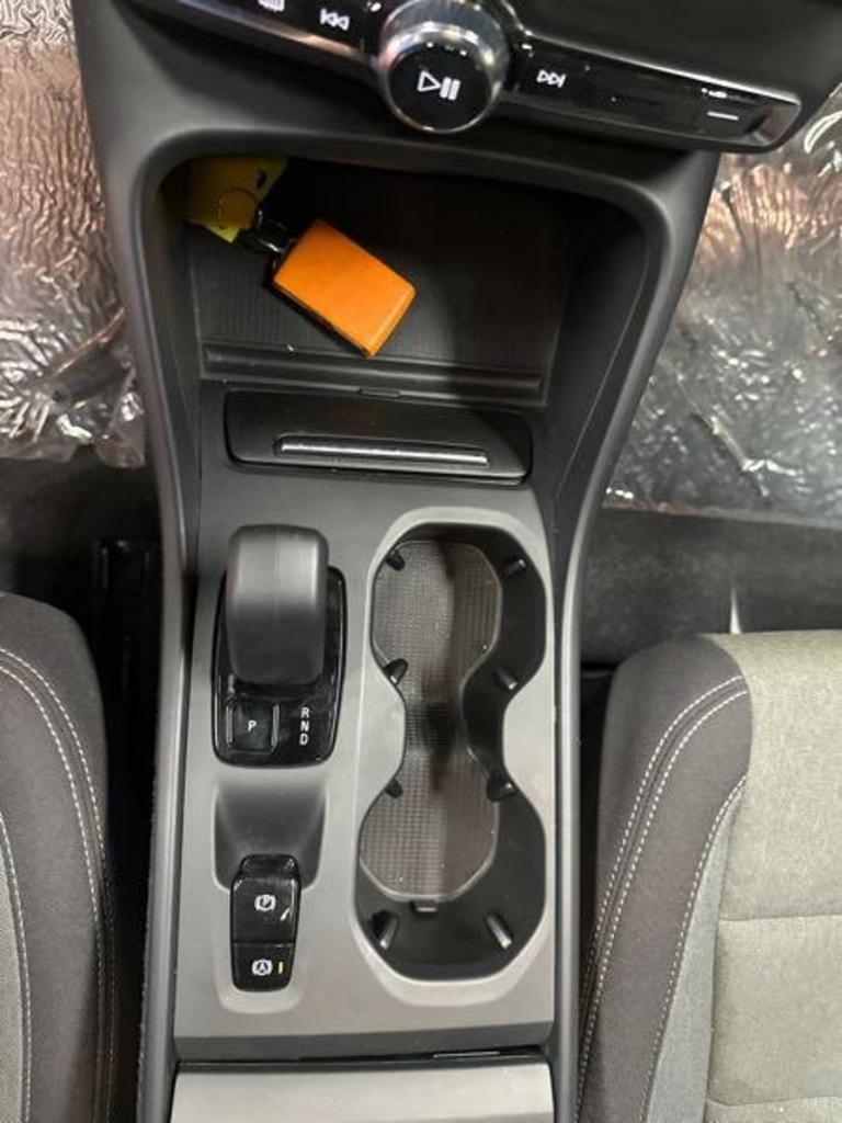 2023 Volvo XC40 - $31,500