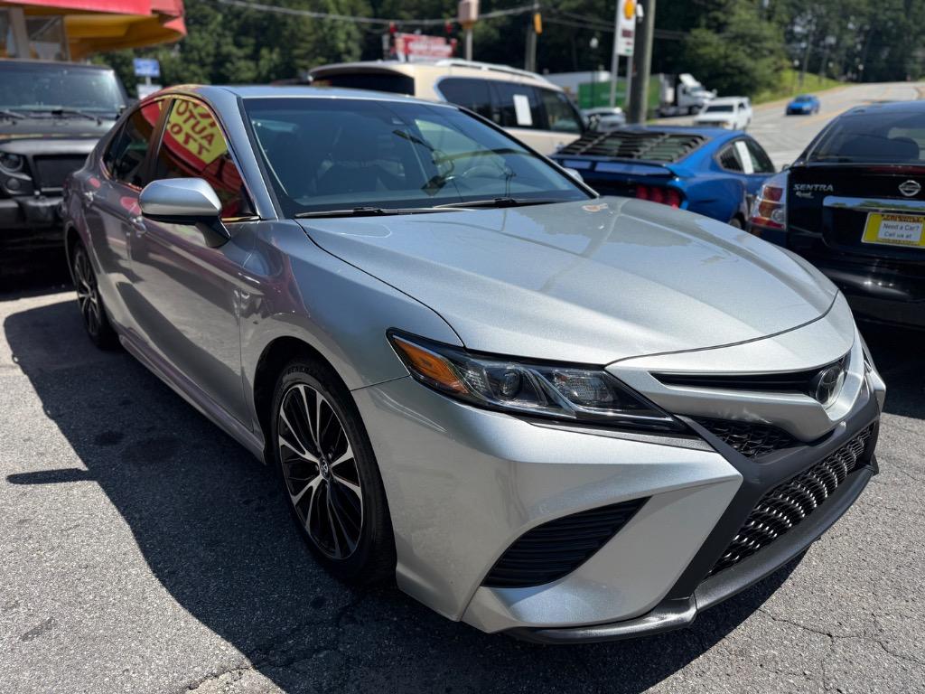 2018 Toyota Camry - $17,799
