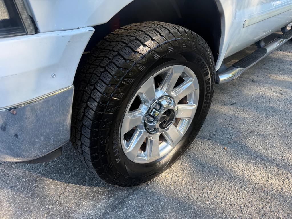 2001 Ford F-250 - $14,999