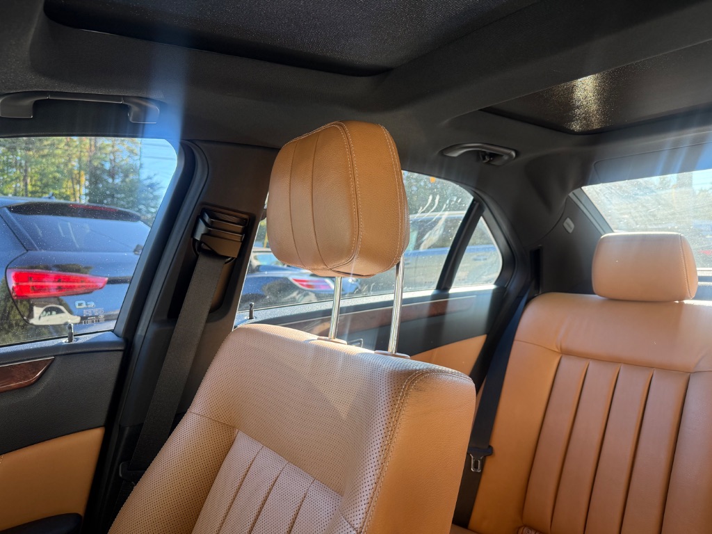 2010 Mercedes-Benz E-Class - $10,099