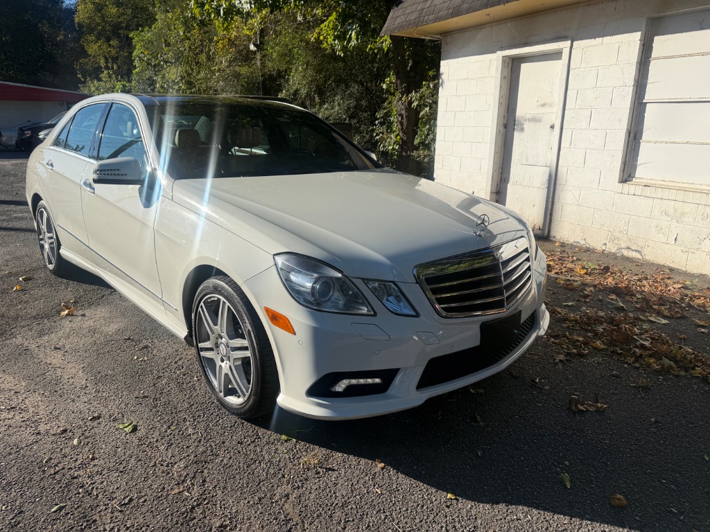 2010 Mercedes-Benz E-Class - $10,099
