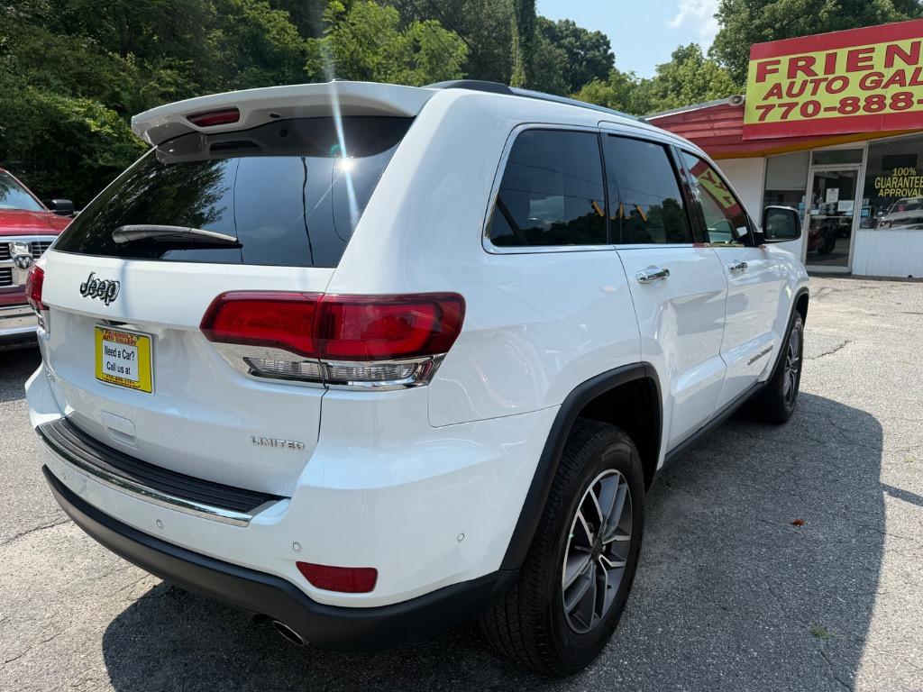 2020 Jeep Cherokee - $16,999